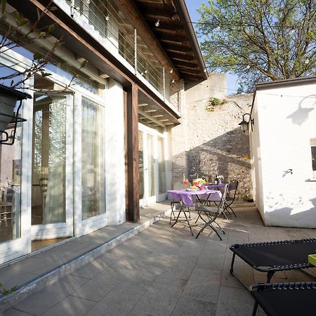 Relais La Rocca Solferino Bed & Breakfast ภายนอก รูปภาพ