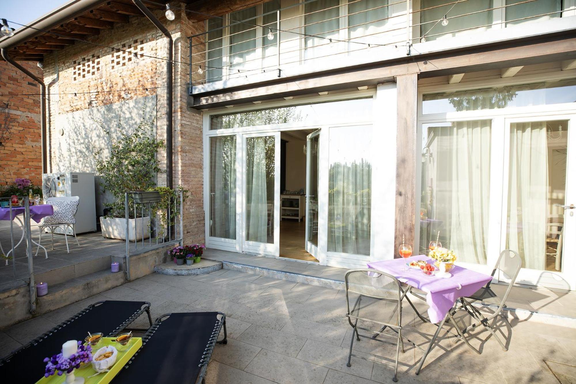 Relais La Rocca Solferino Bed & Breakfast ภายนอก รูปภาพ